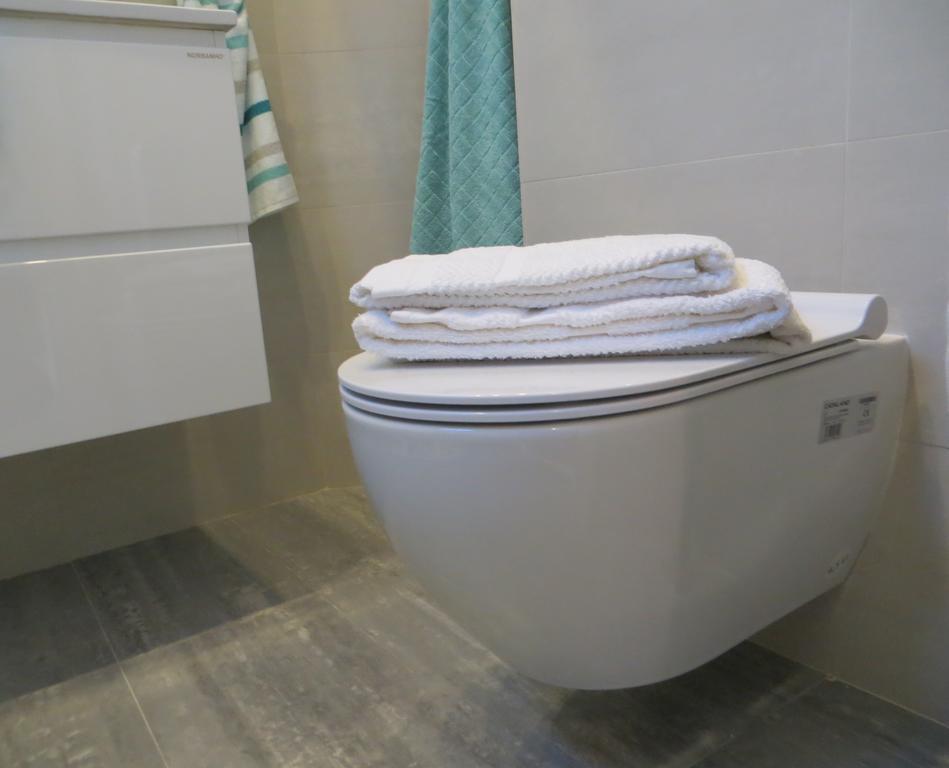 Apartamento Roma Lisboa Стая снимка